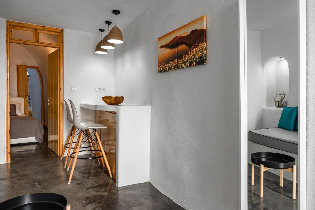 Akron Cliff Suite Fira  Eksteriør bilde