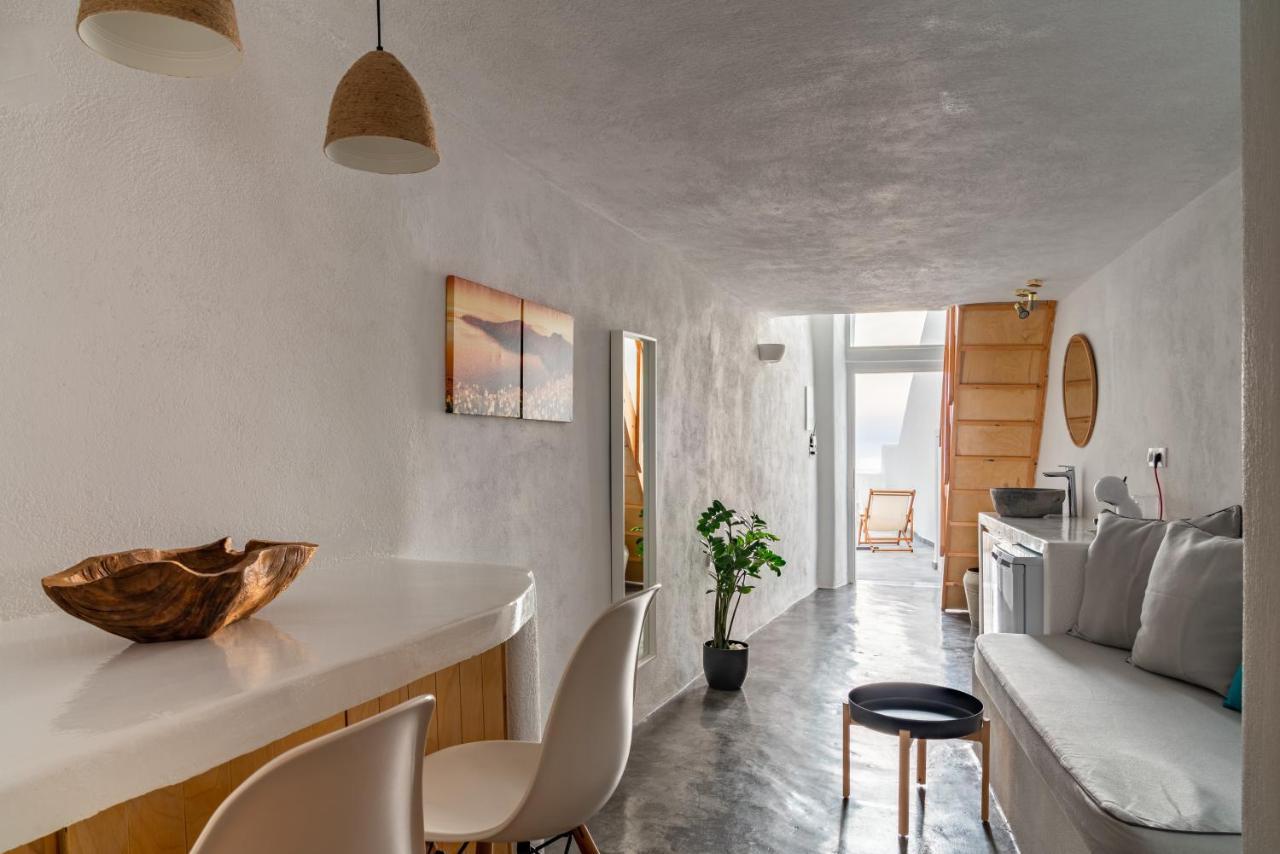 Akron Cliff Suite Fira  Eksteriør bilde